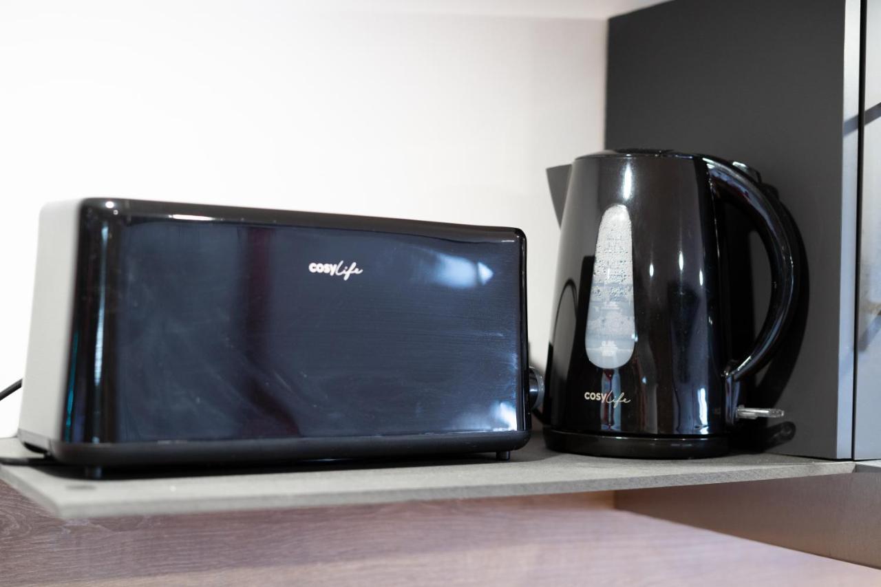 Capsule Cinema - Balneo Home Cinema Playstation 5 วาลองเซียนส์ ภายนอก รูปภาพ